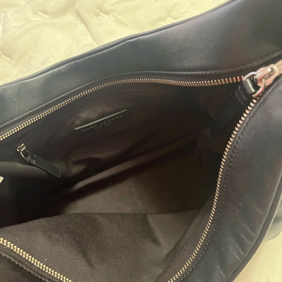 Marc Jacobs hand bag and wallet - Picture 4 of 6